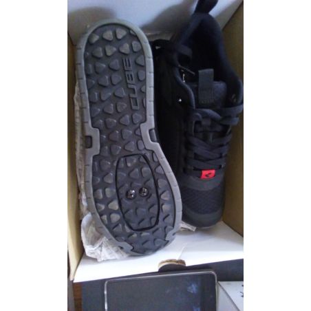 CHAUSSURE CUBE URBAN CLICK GRIP