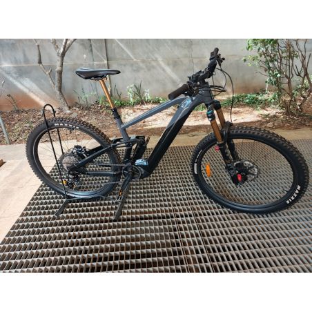 VELO MOUSTACHE 2024 SAMEDI 29 TRAIL LTD AVEC 2 BATTERIES 750Wh - COULEUR NOIR/GRIS - 9/10 (DEPOT VENTE)