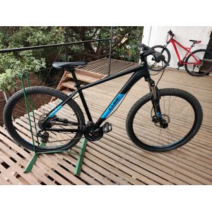 VELO CUBE AIM PRO TAILLE M - COULEUR NOIR/BLEU - 8/10 (DEPOT VENTE)