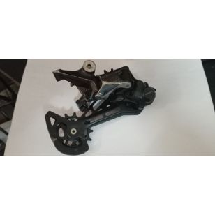 DERAILLEUR SHIMANO DEORE ARRIERE RD-M6100 12S 7/10 (DEPOT VENTE)